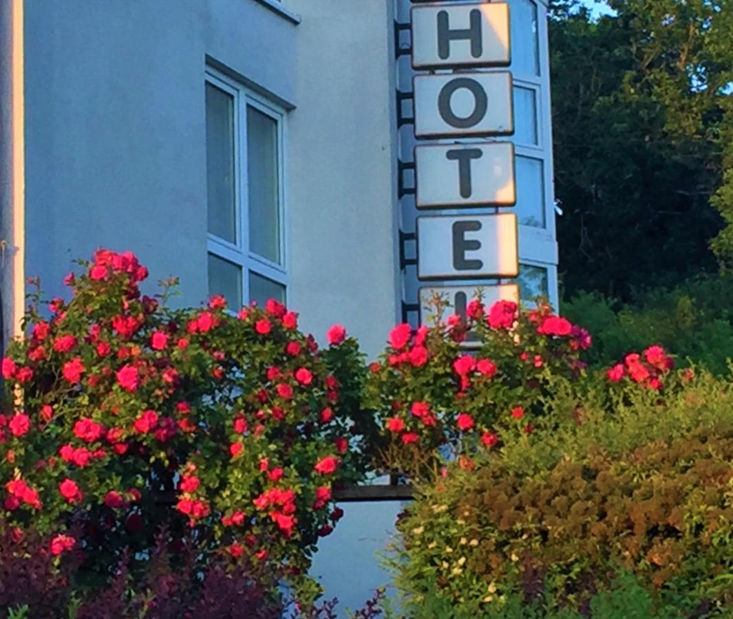 Hotel Garni Am Schaefersberg Niedernhausen Eksteriør billede