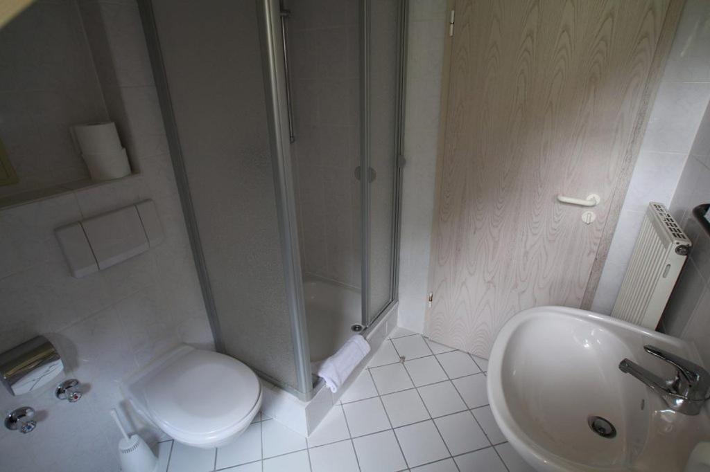 Hotel Garni Am Schaefersberg Niedernhausen Eksteriør billede